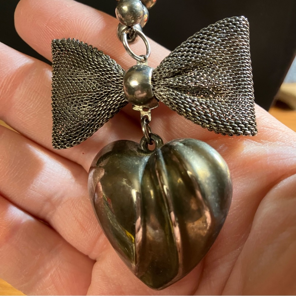 Vintage Metal Mesh Ribbon Heart Necklace Silver Tone Coquette